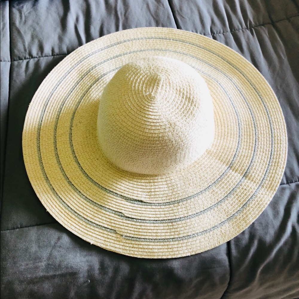 Women Floppy sun hat